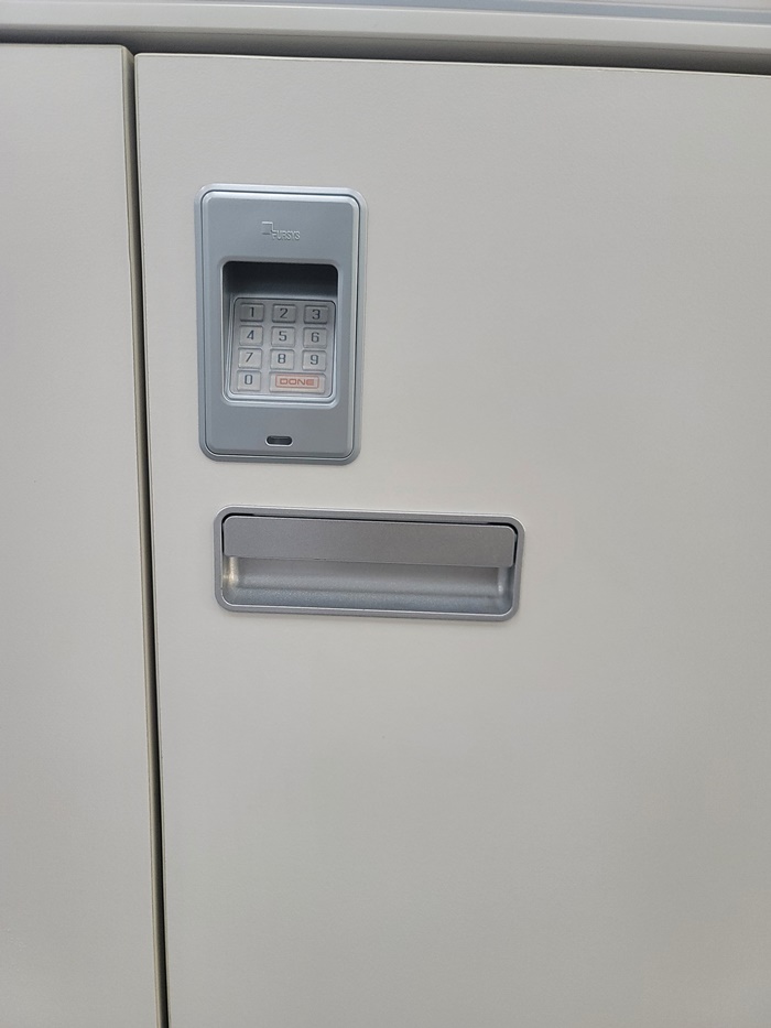 1994093450_X7G3DxLi_0fb31a7c14a449616215e65bc65a0f6e39e1b7c7.jpg 이미지크게보기